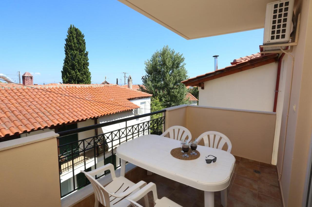 Palia Platia Apartments Пефкохори Екстериор снимка