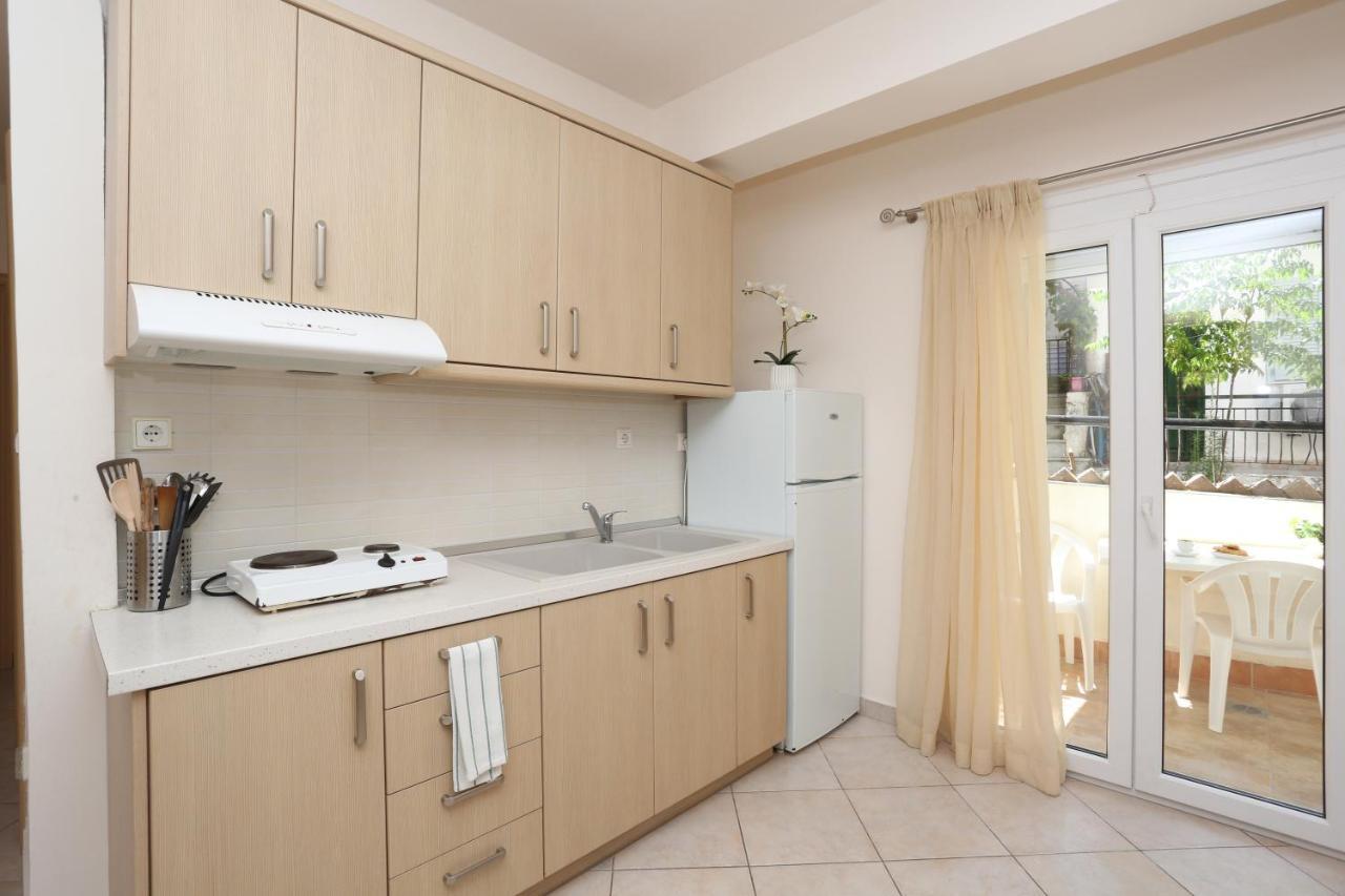 Palia Platia Apartments Пефкохори Екстериор снимка