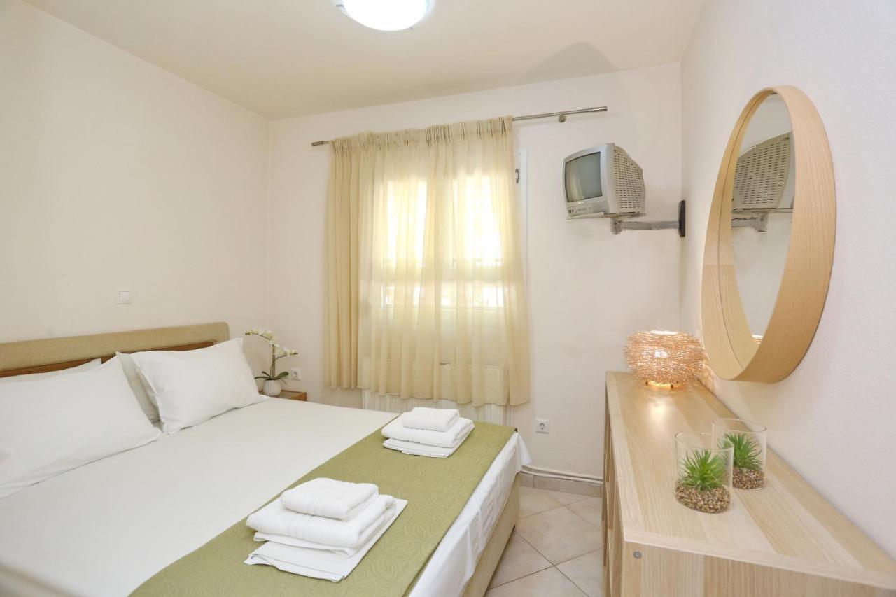Palia Platia Apartments Пефкохори Екстериор снимка